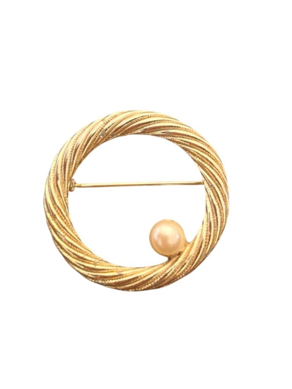 Vintage Gold Tone Circle Brooch Faux Pearl Swirl Wreath Pin Classic Jewelry